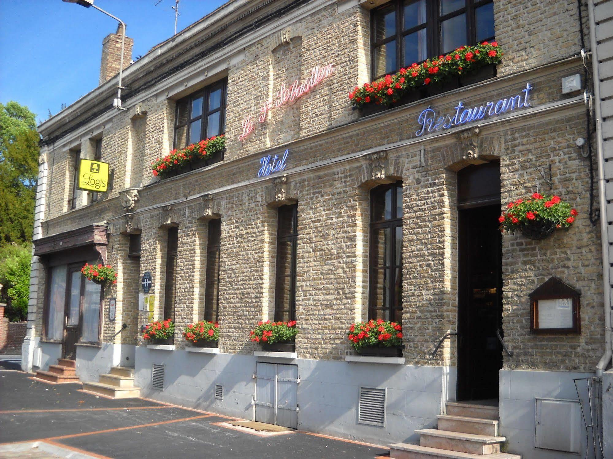 Le Saint Sebastien Hotel Blendecques ภายนอก รูปภาพ